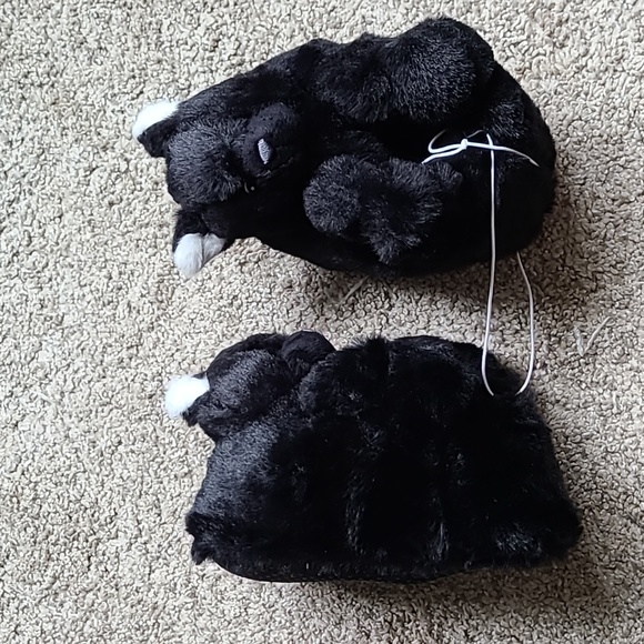 Toddler Cozy Animal Slippers - Black Bears - Picture 1 of 7